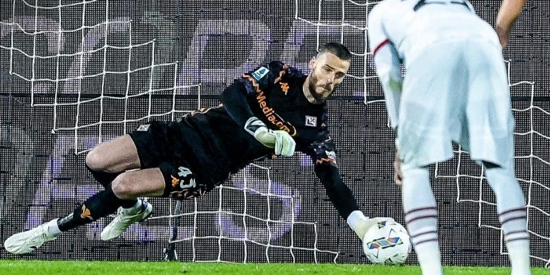 “Người nhện” De Gea - Huyền thoại mới trở về Serie A